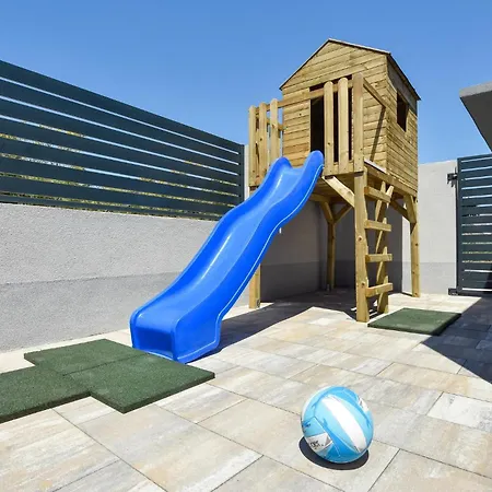 Ferienhaus Awesome In Split With Wifi Split